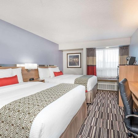 Microtel Inn & Suites By Wyndham Sudbury Zewnętrze zdjęcie