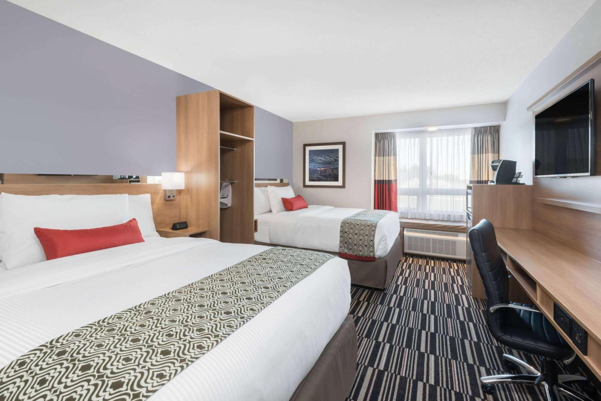 Microtel Inn & Suites By Wyndham Sudbury Zewnętrze zdjęcie