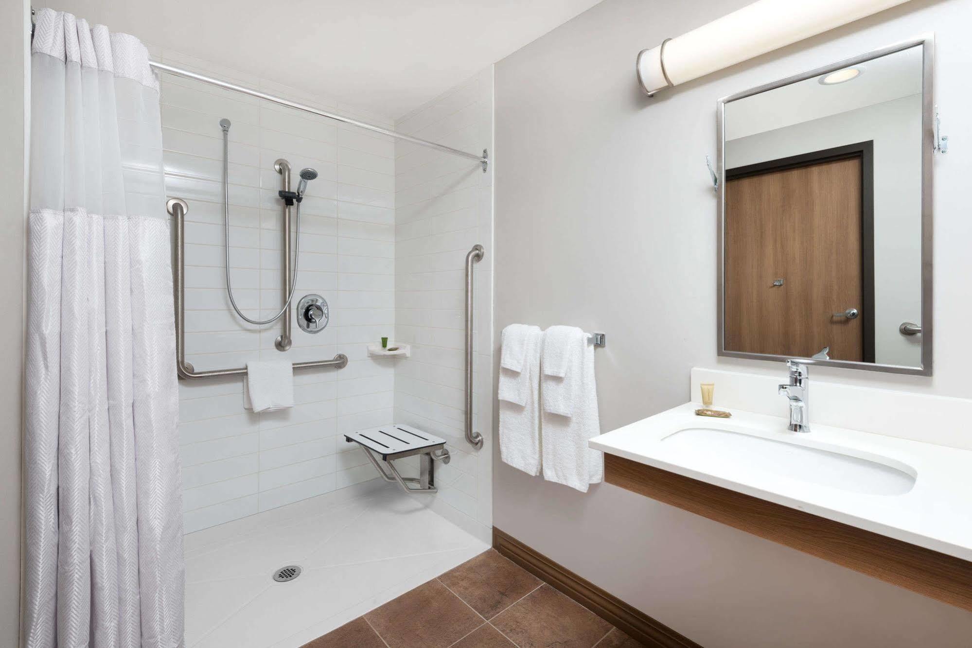 Microtel Inn & Suites By Wyndham Sudbury Zewnętrze zdjęcie